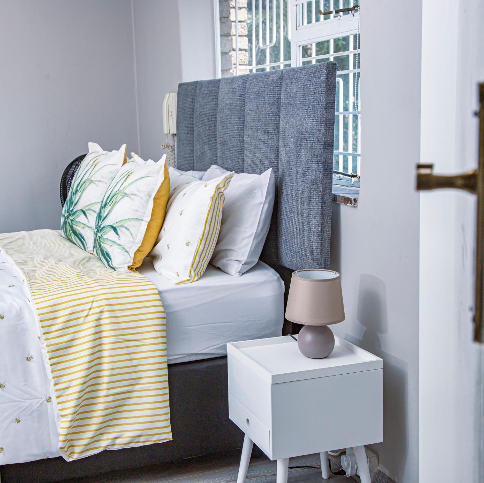 The Hide Out - Home Away From Home Johannesburg Bagian luar foto